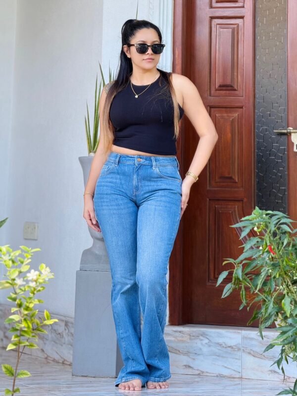 Mid Rise Shaping Boot Cut Jeans | Women's Tummy Control Denim